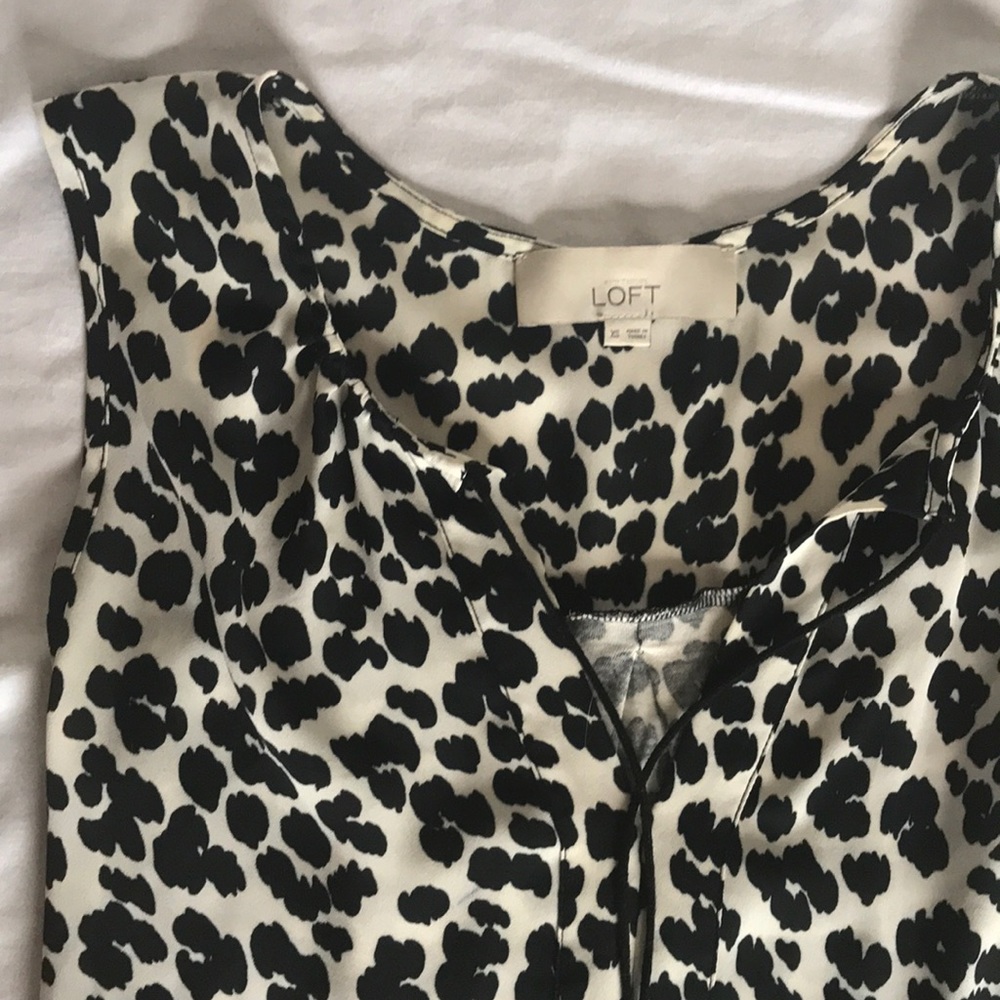 Loft size XS tank top with neck tie